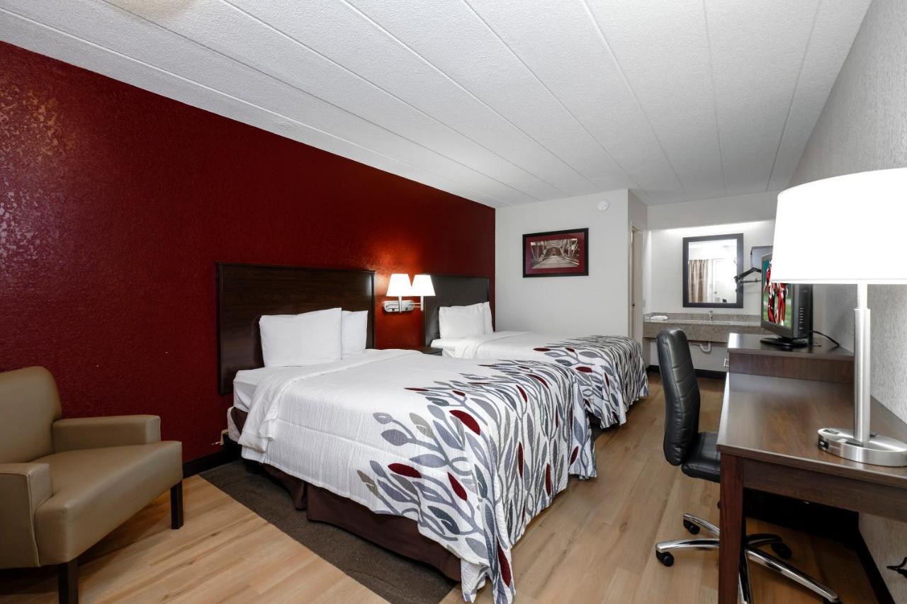 Red Roof Inn Bloomington - Normal/University Екстер'єр фото