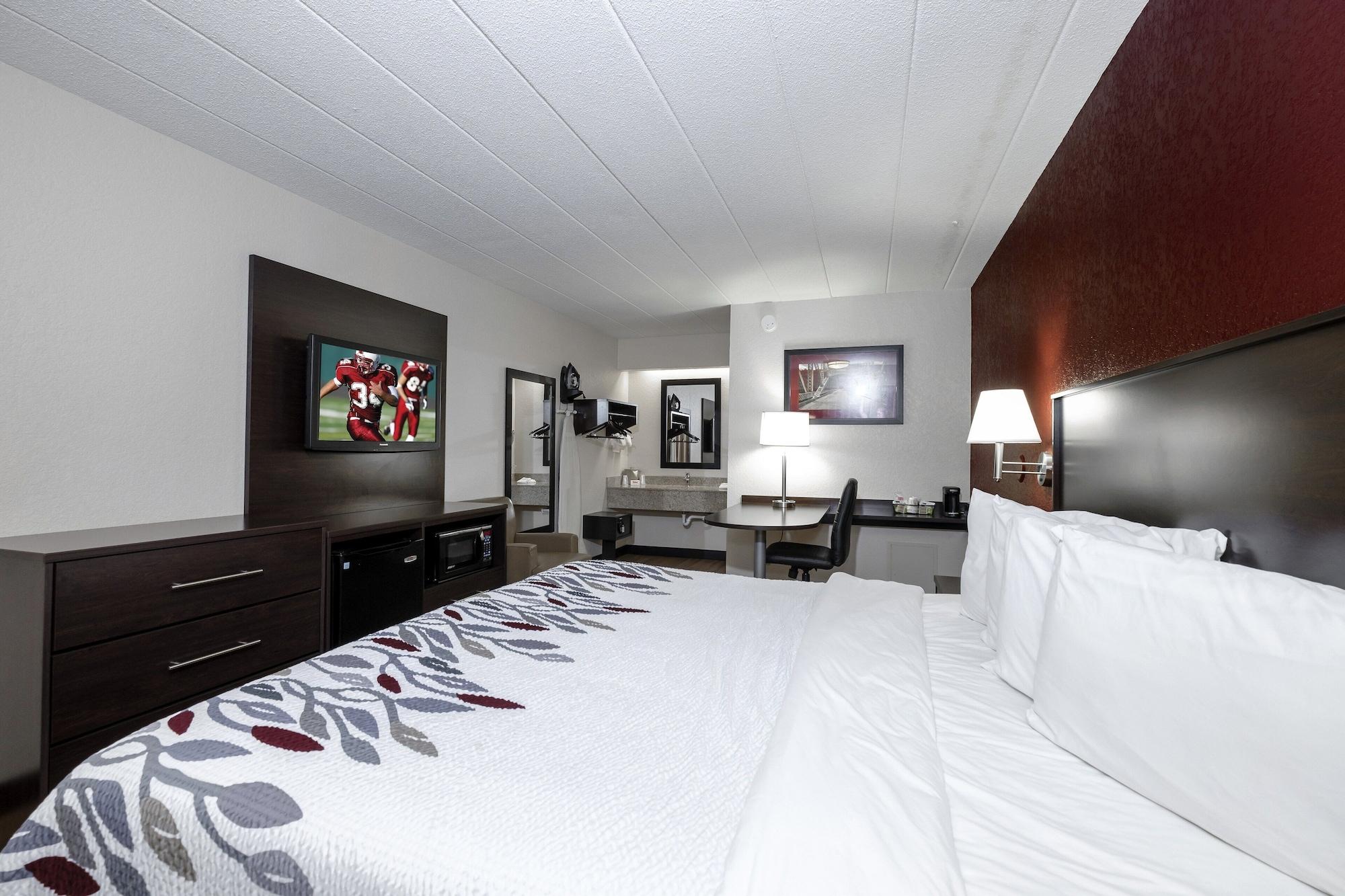 Red Roof Inn Bloomington - Normal/University Екстер'єр фото